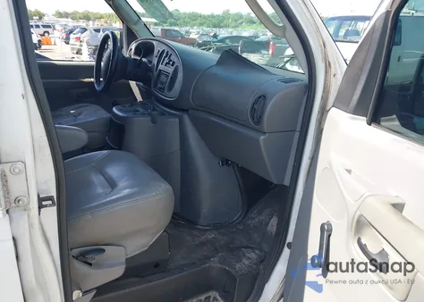 2003 Ford E-150 Commercial из США, поврежденный, VIN 1FTRE142X3HA29070